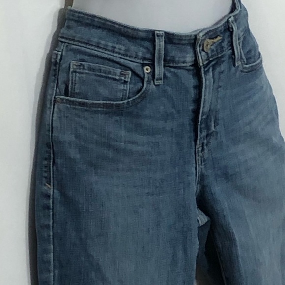 LEVI’S mid rise skinny 5 pocket style blue jeans - Picture 6 of 11